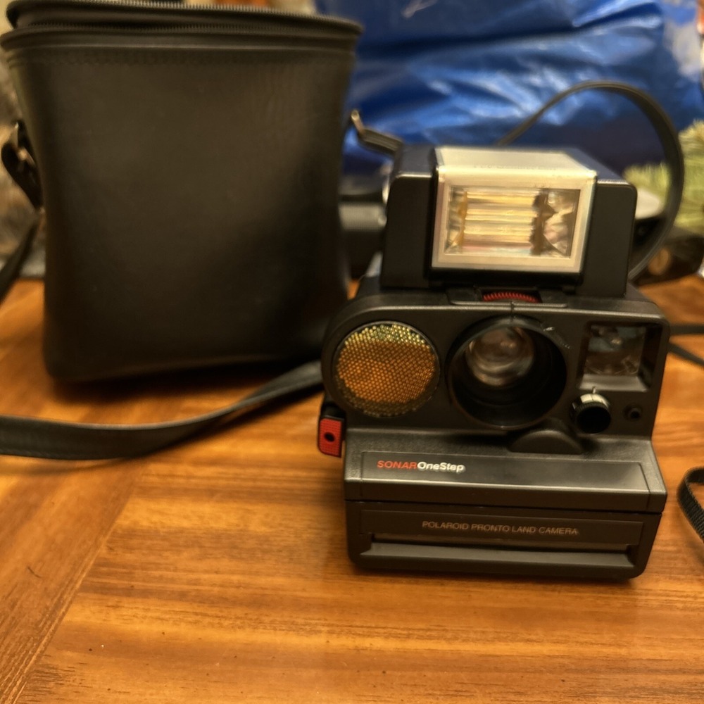 Polaroid Pronto Sonar OneStep Instant Camera Magic Flash‎ Film In
